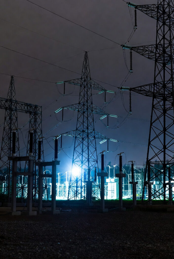 Class T Fuses vs Breakers: The Speed-of-Light Protection for Lithium Banks a8f912d8 8467 464e 8197 17f3b6e455e3