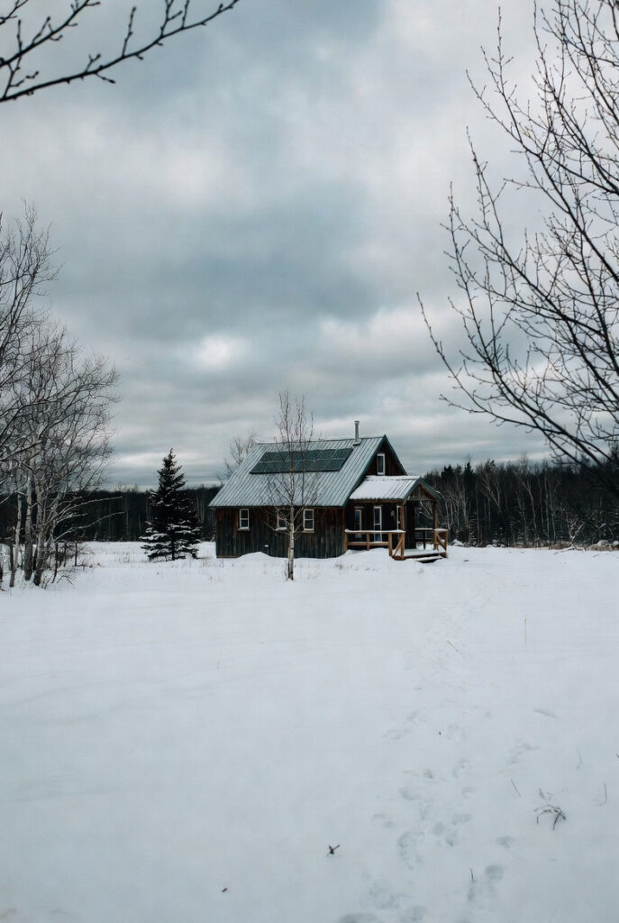 The Blueprint Standard: Remote Cabin Off-Grid Power for Year-Round Ontario Reliability 45fb0e8c 6145 4ec6 9a80 7e1d39ab90ac
